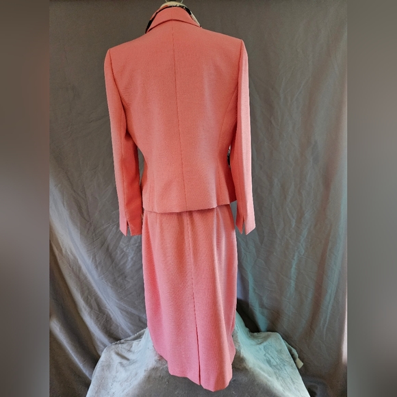 Le Suit Grapefruit 3pc Formal Set - Picture 6 of 16